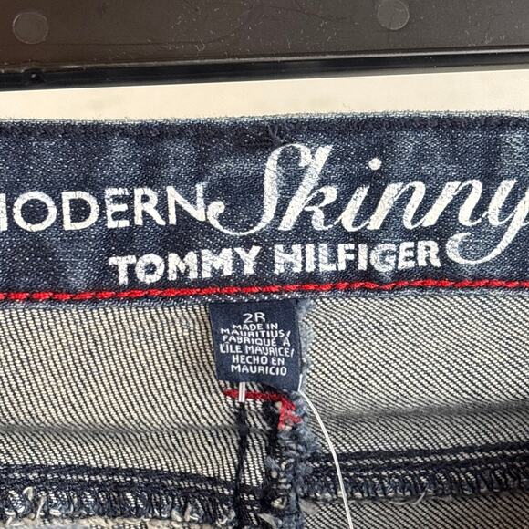Tommy Hilfiger Women’s 2 Blue Zip Low Rise Modern Skinny Denim Jeans NEW - Picture 4 of 8